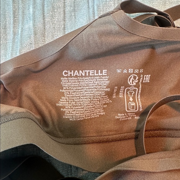 Chantelle Softstretch Padded Bralette - Picture 6 of 6